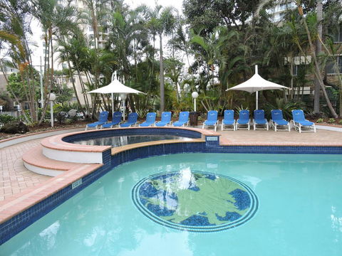 Aegean Resort Apartments - Accommodation Main Beach 32