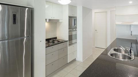 Oaks Brisbane On Felix Suites - Accommodation Main Beach 4