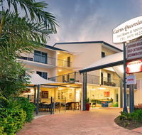 Cairns Queenslander Hotel  Apartments - Accommodation Main Beach