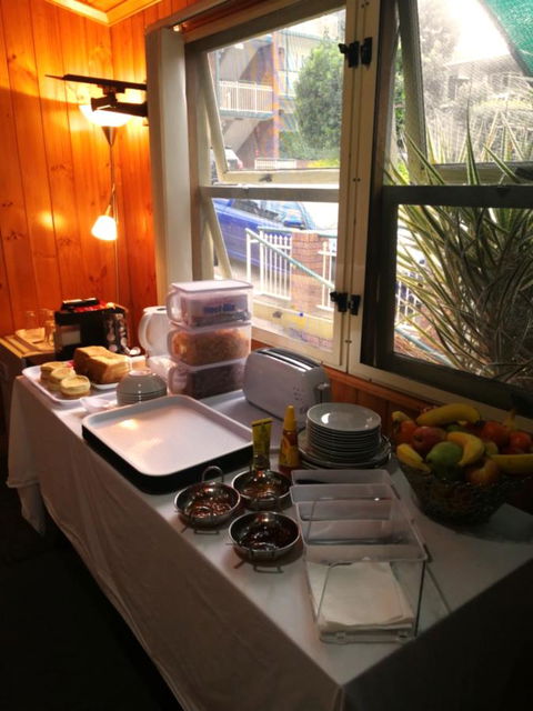 Aabon Apartments & Motel - Accommodation Main Beach 23