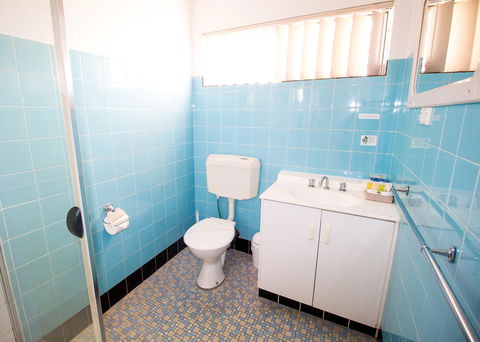 Aabon Apartments & Motel - Accommodation Main Beach 13