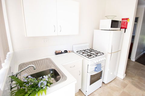 Aabon Apartments & Motel - Accommodation Main Beach 31