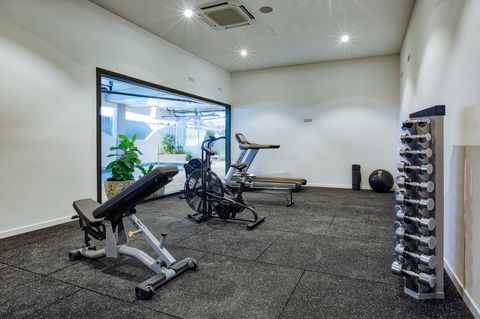 Eatons Hill Hotel - Accommodation Main Beach 10