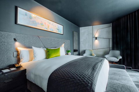 Eatons Hill Hotel - Accommodation Main Beach 3