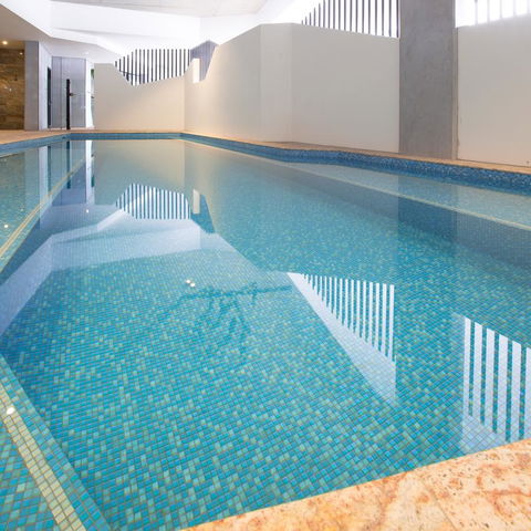 Eatons Hill Hotel - Accommodation Main Beach 1