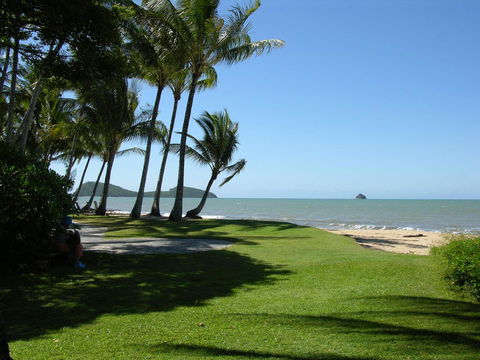 BeachView Apartments At Villa Paradiso - Accommodation Main Beach 25
