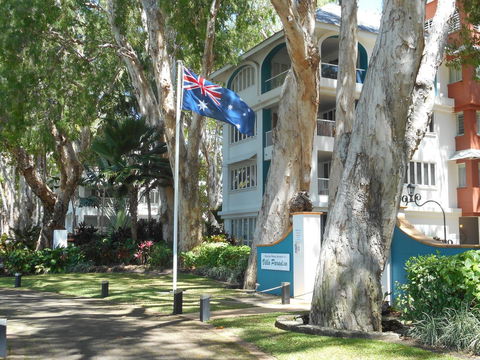 BeachView Apartments At Villa Paradiso - Accommodation Main Beach 2