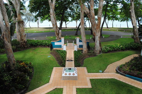 BeachView Apartments At Villa Paradiso - Accommodation Main Beach 7