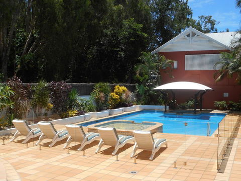 BeachView Apartments At Villa Paradiso - Accommodation Main Beach 1