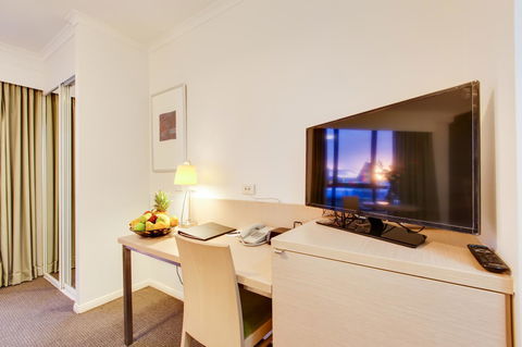 Oakwood Hotel & Apartments Brisbane - Accommodation Main Beach 19