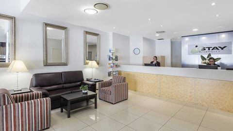 Oaks Brisbane River City Suites - Accommodation Main Beach 4