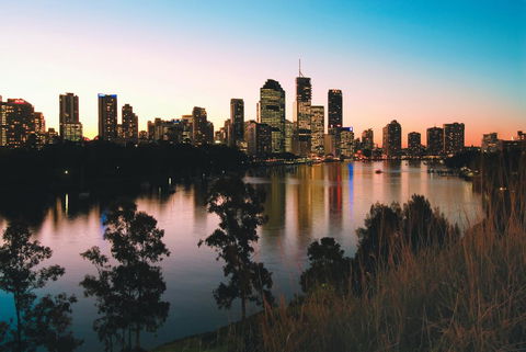 Oaks Brisbane River City Suites - Accommodation Main Beach 14