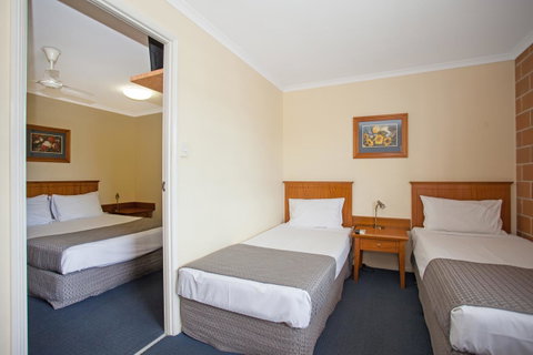 Windmill Motel & Events Centre - Accommodation Main Beach 3