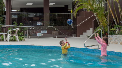 Norfolk Luxury Beachfront Apartments - Accommodation Main Beach 6