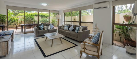 Norfolk Luxury Beachfront Apartments - Accommodation Main Beach 12