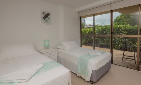 Norfolk Luxury Beachfront Apartments - Accommodation Main Beach 18