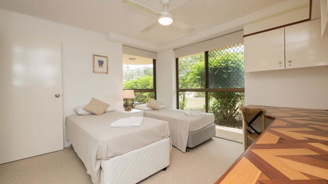 Norfolk Luxury Beachfront Apartments - Accommodation Main Beach 19
