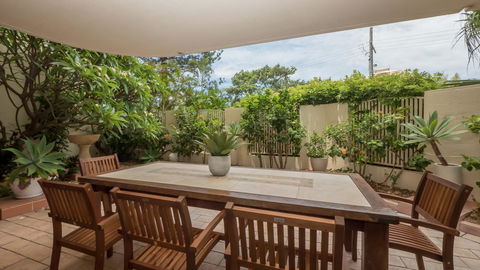Norfolk Luxury Beachfront Apartments - Accommodation Main Beach 14