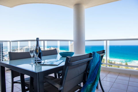 Oscar On Main Beach Resort - Accommodation Main Beach 1