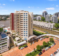 Central Dockside Apartment Hotel - Accommodation Main Beach