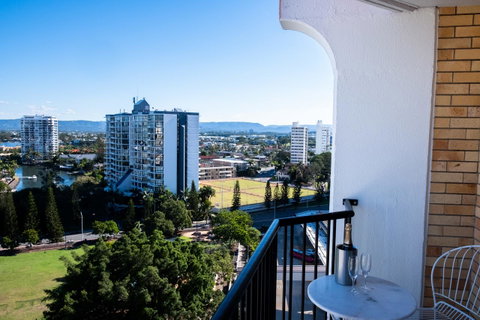 The Island Gold Coast - Accommodation Main Beach 21