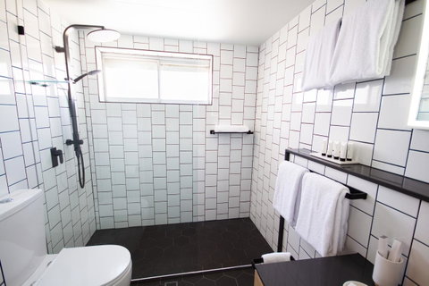 The Island Gold Coast - Accommodation Main Beach 3