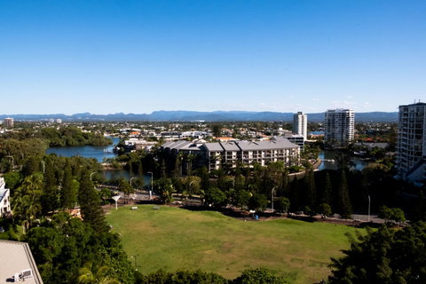 The Island Gold Coast - Accommodation Main Beach 22