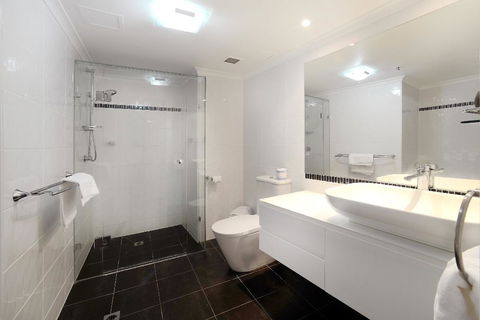 The Meriton Apartments On Main Beach - Accommodation Main Beach 19