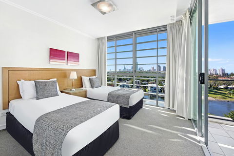 ULTIQA Freshwater Point Resort - Accommodation Main Beach 14