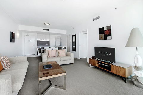 ULTIQA Freshwater Point Resort - Accommodation Main Beach 6