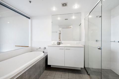 ULTIQA Freshwater Point Resort - Accommodation Main Beach 19
