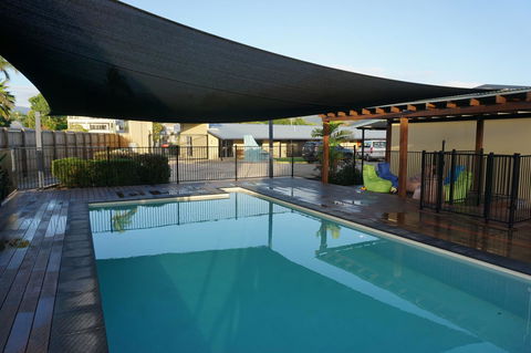YAL Cairns - A Motel That Makes A Difference - Accommodation Main Beach 28