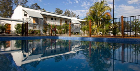 Novena Palms Motel - Accommodation Main Beach 8