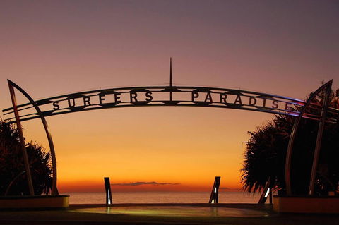 Equinox Resort - Accommodation Main Beach 31