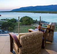 Jack and Newell Holiday Apartments - Accommodation Main Beach