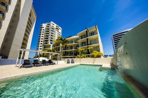 Jack And Newell Holiday Apartments - Accommodation Main Beach 10