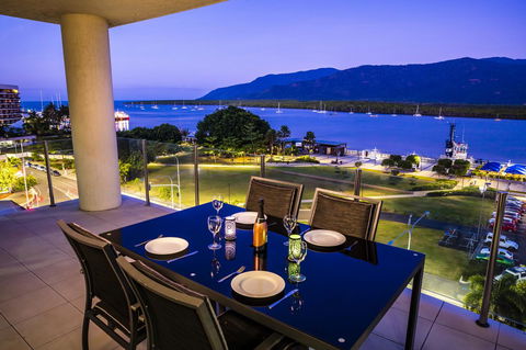 Jack And Newell Holiday Apartments - Accommodation Main Beach 31