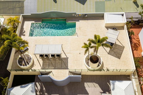 Jack And Newell Holiday Apartments - Accommodation Main Beach 4