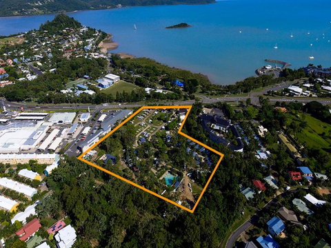 NRMA Airlie Beach Holiday Park - Accommodation Main Beach 11