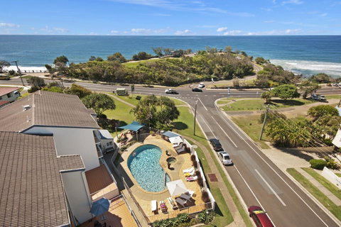 Pandanus Coolum Beach - Accommodation Main Beach 0