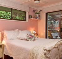 Manitzky Magic -BB Home with Heart - Accommodation Main Beach