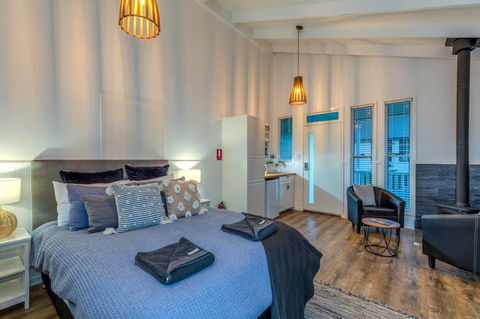 Hampton Estate Wines - Accommodation Main Beach 2