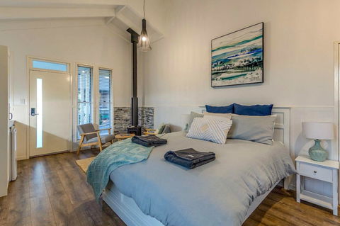 Hampton Estate Wines - Accommodation Main Beach 5