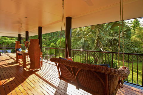 Misty Mountains Rainforest Retreat - Accommodation Main Beach 34