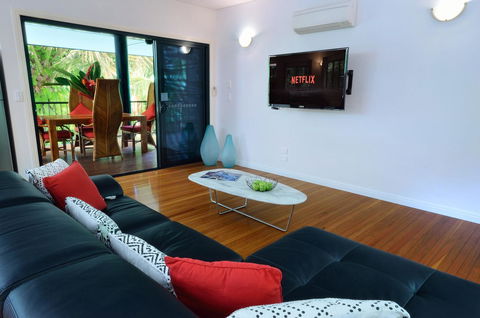 Misty Mountains Rainforest Retreat - Accommodation Main Beach 10