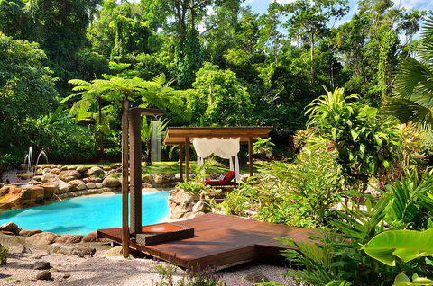 Misty Mountains Rainforest Retreat - Accommodation Main Beach 0
