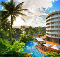 DoubleTree by Hilton Cairns - Accommodation Main Beach