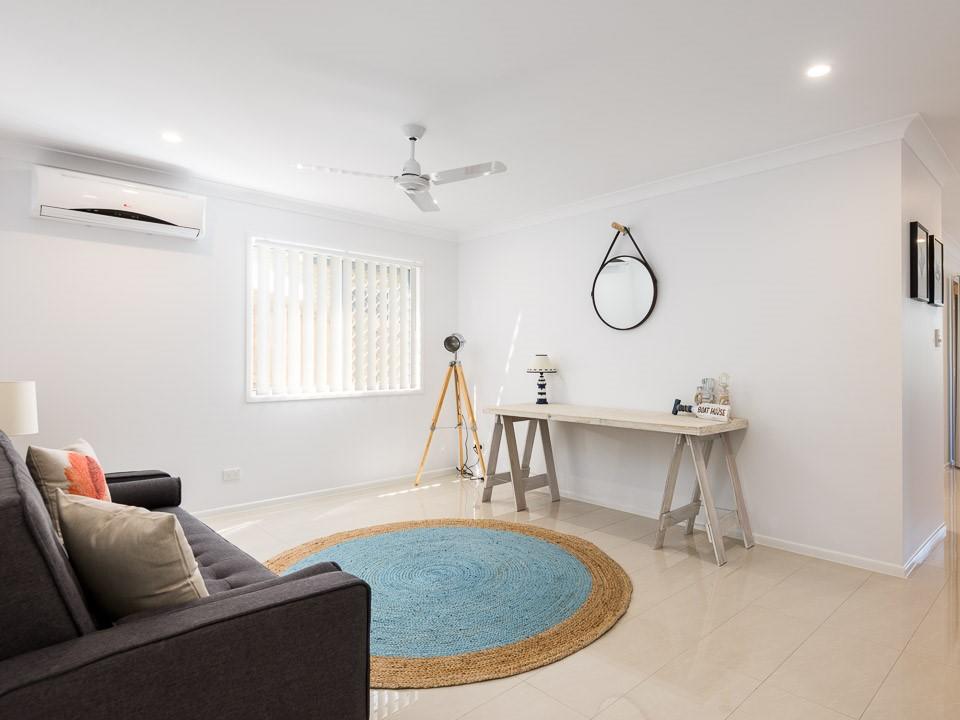 Manly West QLD Accommodation Main Beach
