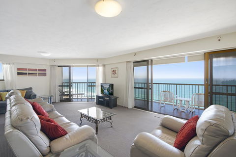 Burleigh Esplanade Apartments - Accommodation Main Beach 38