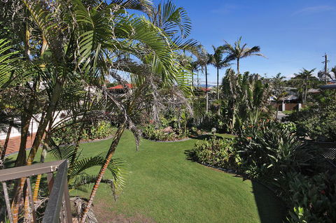 Spindrift On The Beach - Absolute Beachfront - Accommodation Main Beach 25